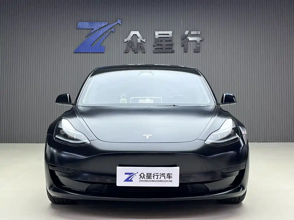 Tesla Model 3 — фото 2