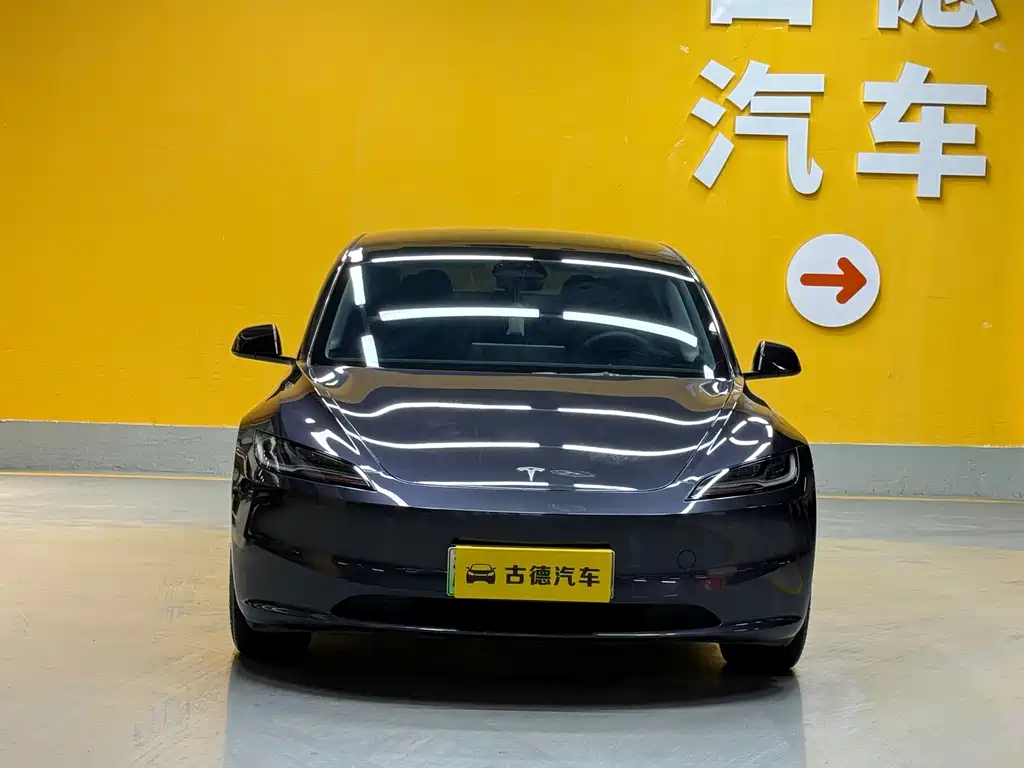 Tesla Model 3 — фото 2