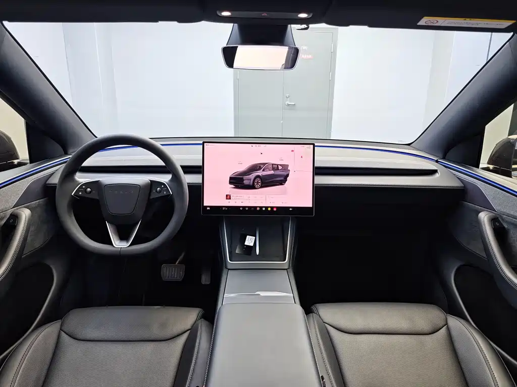 Tesla Model Y L — фото 8