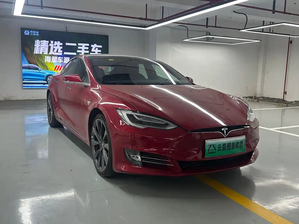 Tesla Model S — фото 3
