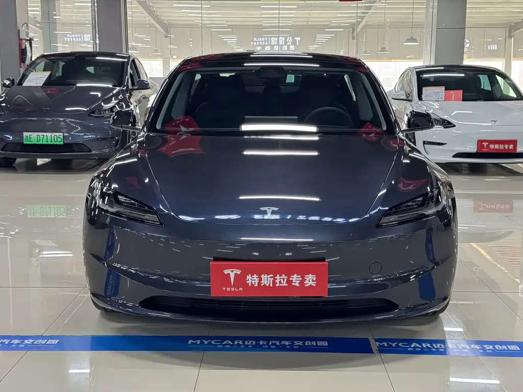 Tesla Model 3 — фото 2