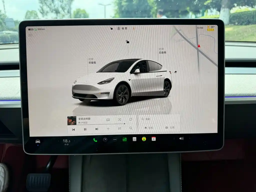 Tesla Model Y — фото 9