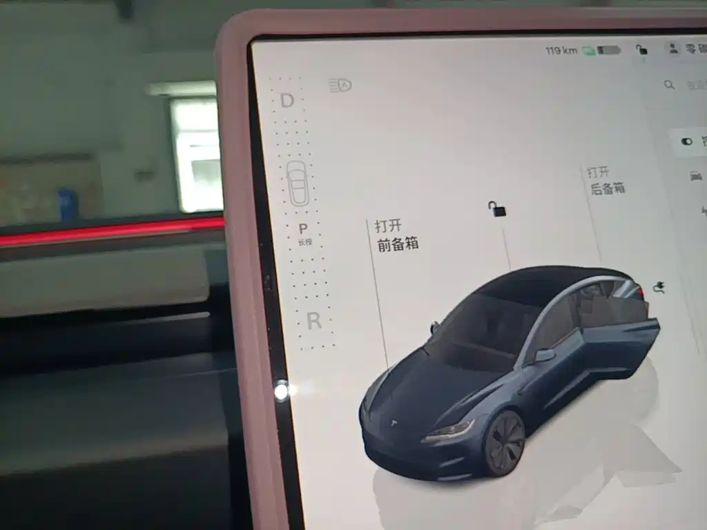 Tesla Model 3 — фото 14