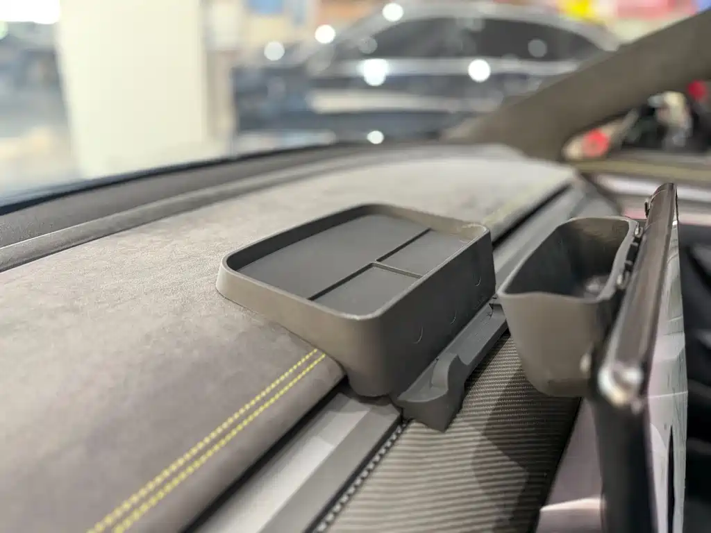 Tesla Model 3 — фото 18