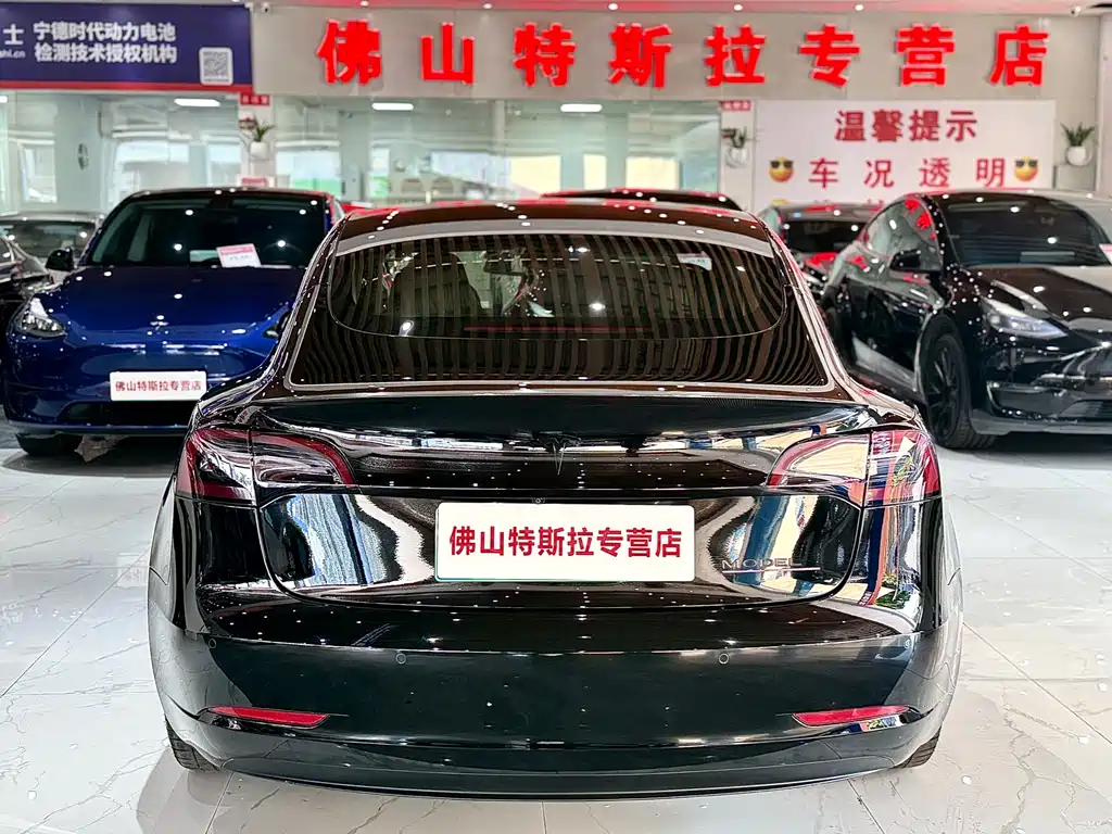 Tesla Model 3 — фото 6