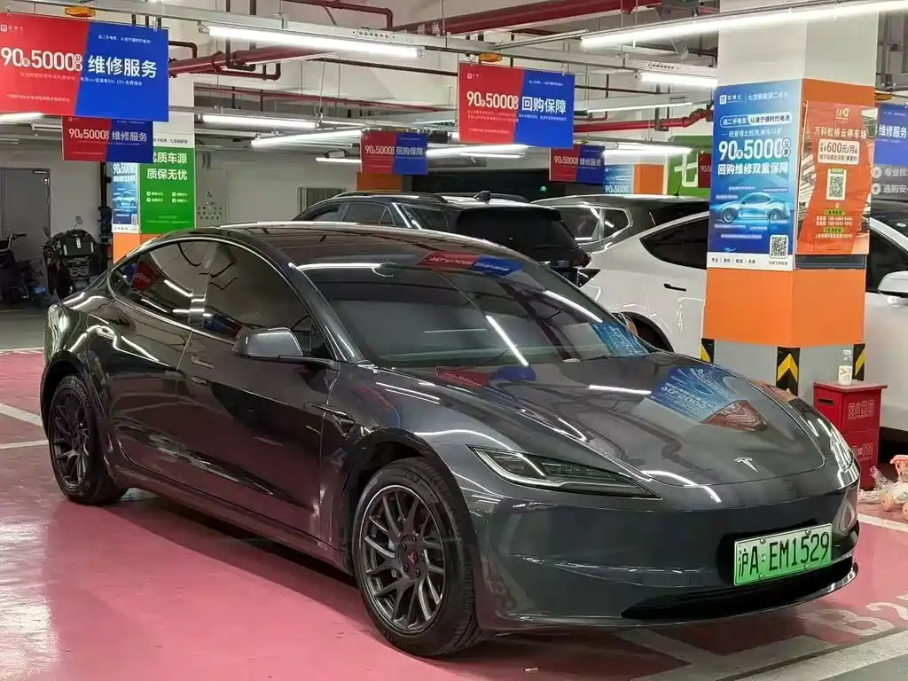 Tesla Model 3 — фото 3