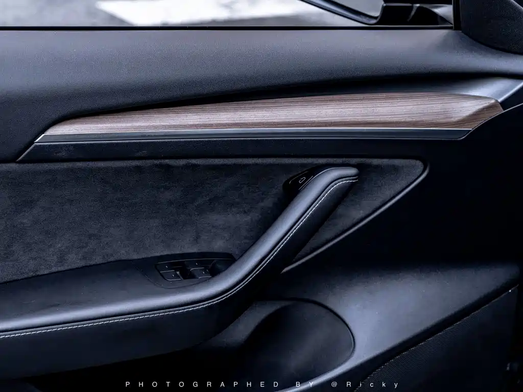 Tesla Model 3 — фото 10