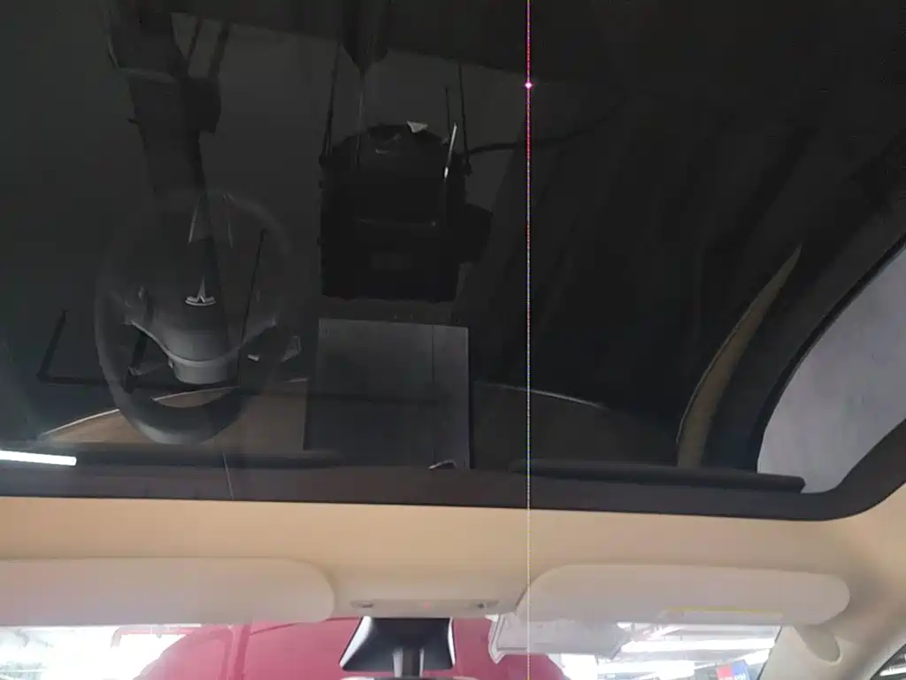 Tesla Model Y — фото 18
