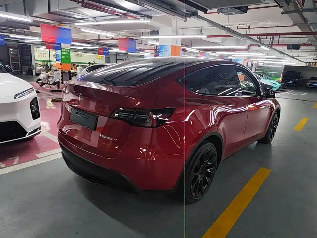 Tesla Model Y — фото 7