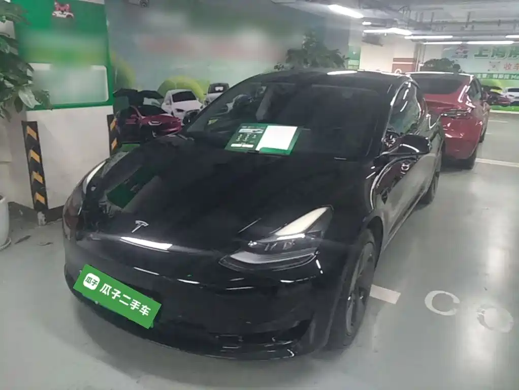Tesla Model 3 — фото 2