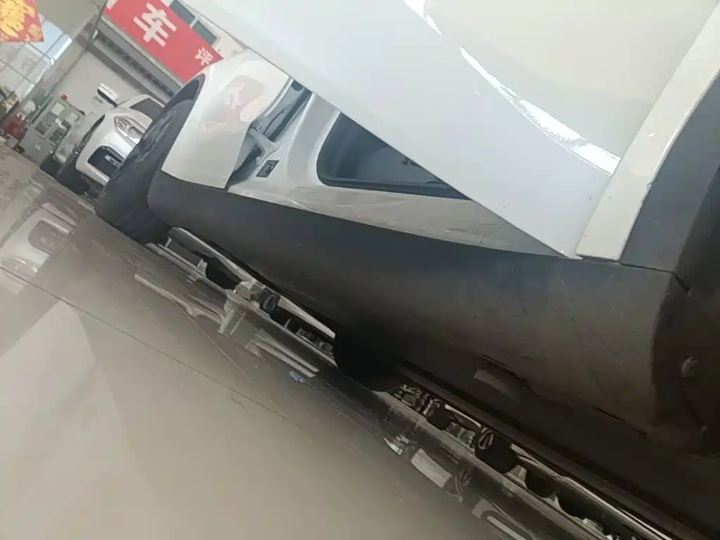 Tesla Model Y — фото 21