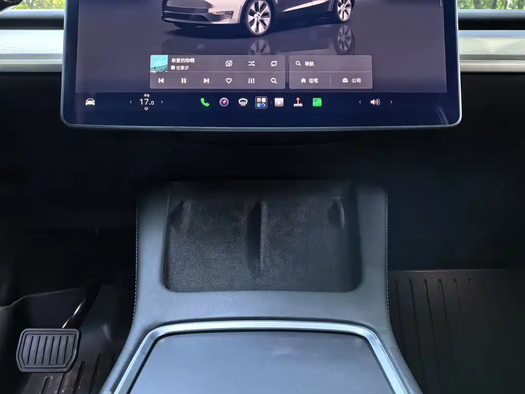 Tesla Model Y — фото 11