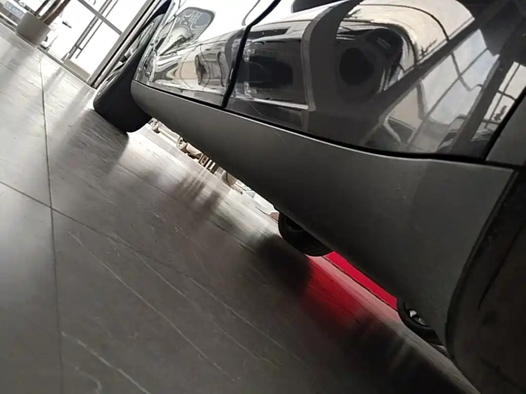 Tesla Model Y — фото 22