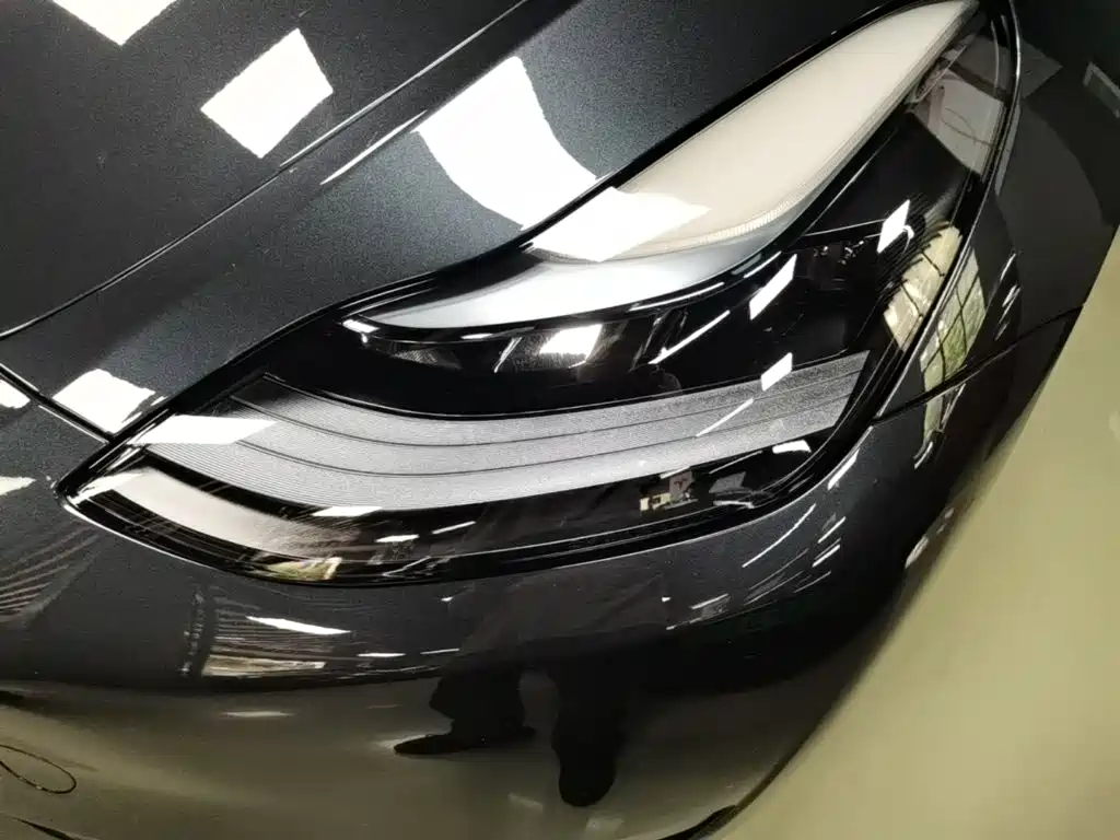 Tesla Model Y — фото 24