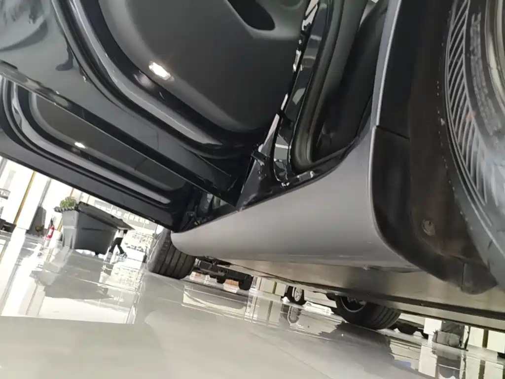 Tesla Model Y — фото 22