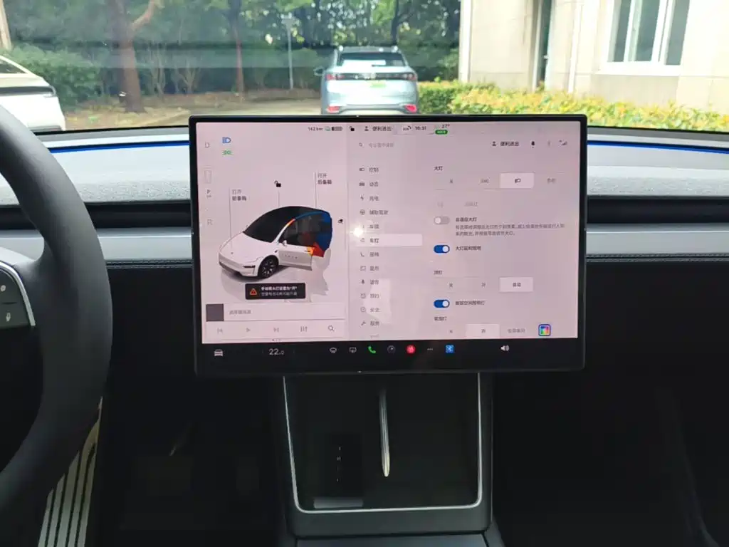 Tesla Model Y L — фото 9