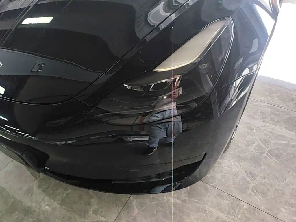 Tesla Model 3 — фото 18