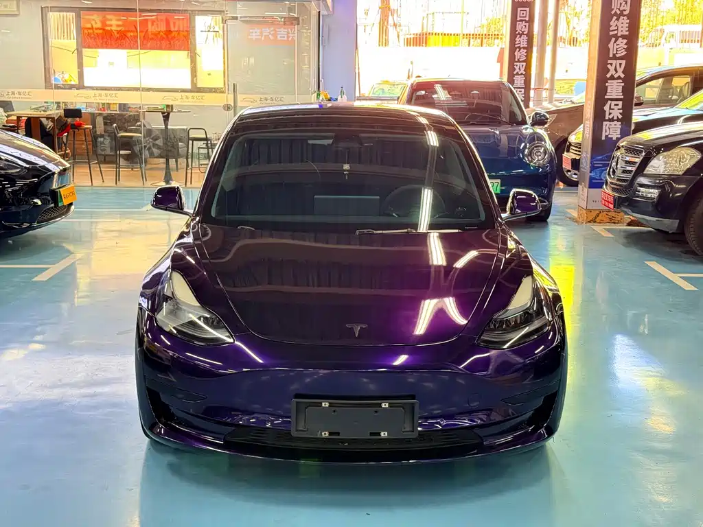 Tesla Model 3 — фото 2