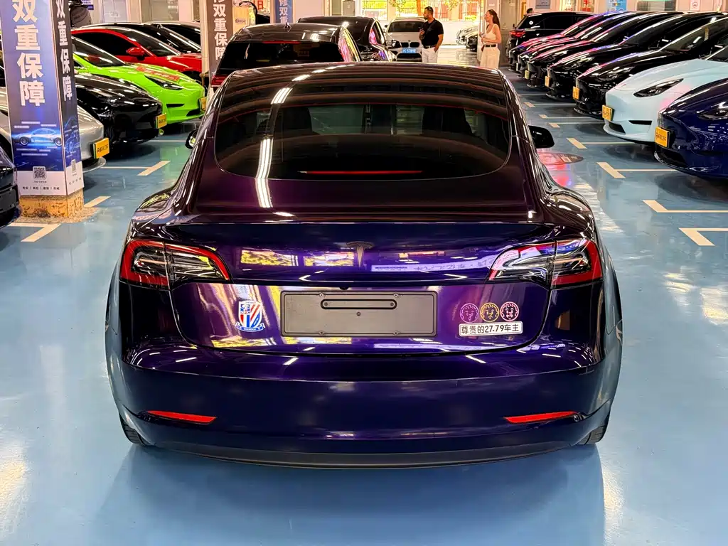 Tesla Model 3 — фото 5