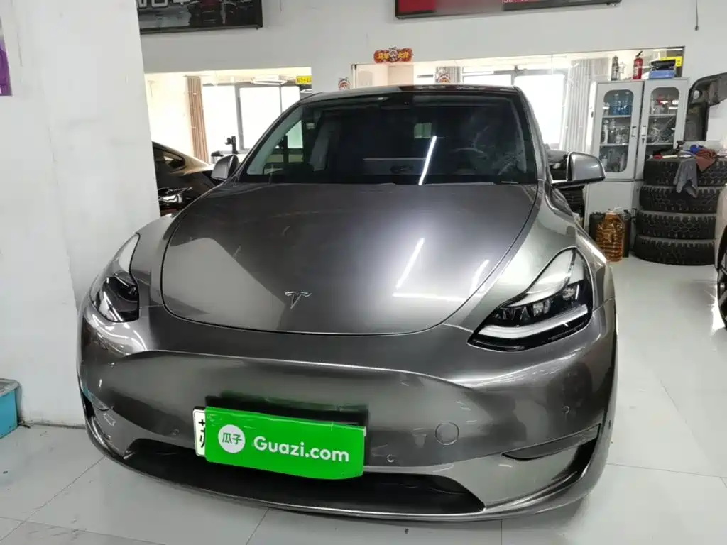Tesla Model Y — фото 3
