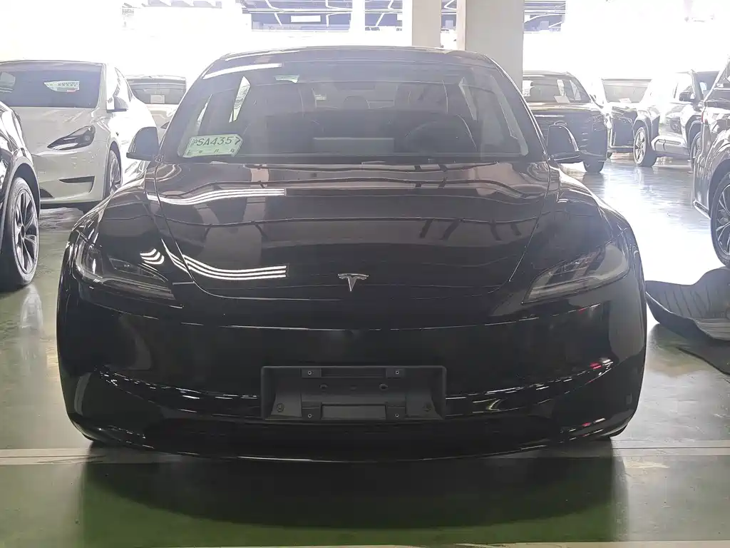 Tesla Model 3 — фото 2