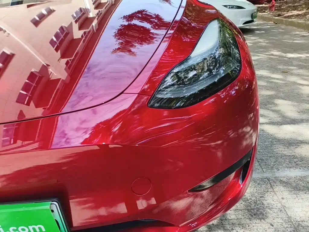 Tesla Model Y — фото 24