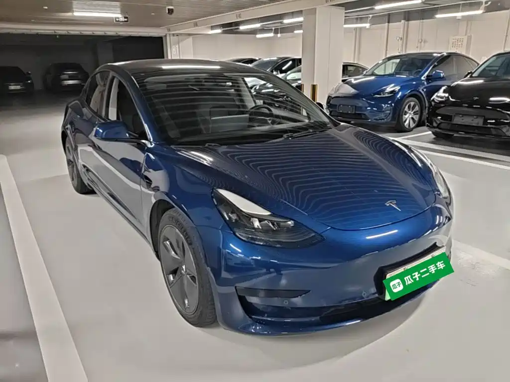 Tesla Model 3 — фото 4