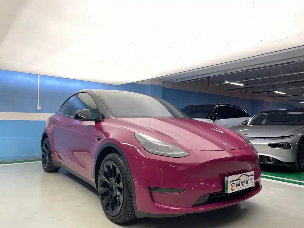 Tesla Model Y — фото 4