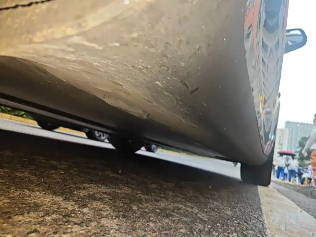 Tesla Model Y — фото 17