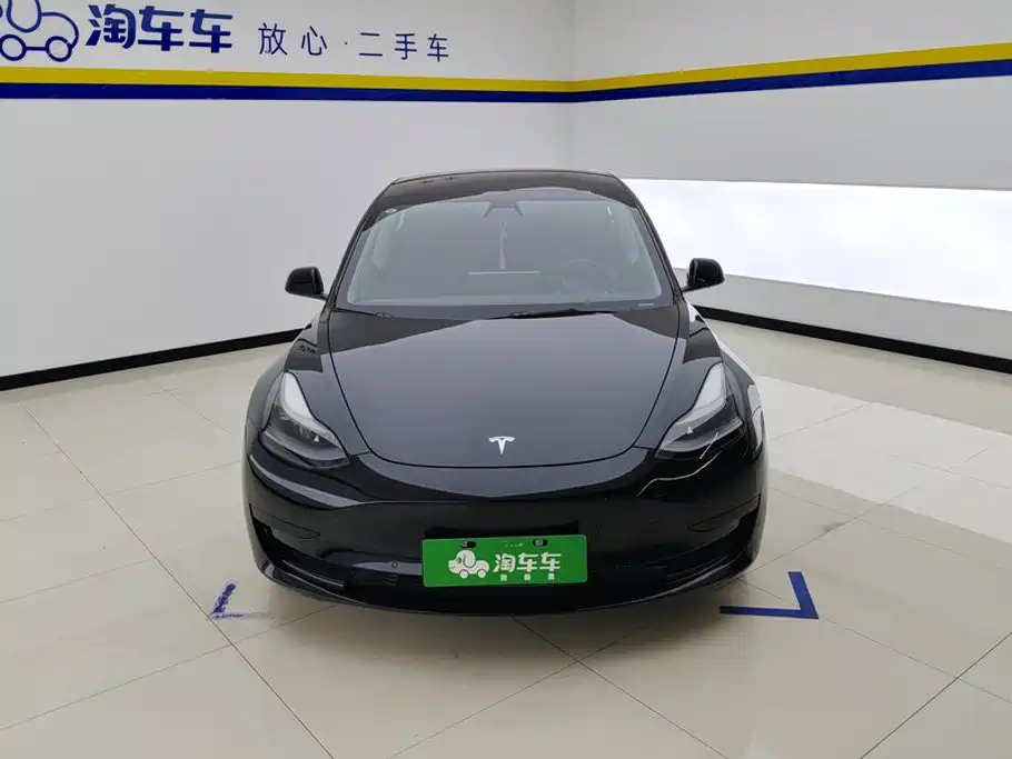 Tesla Model 3 — фото 2