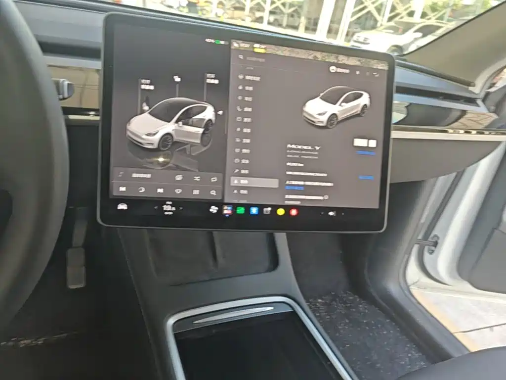 Tesla Model Y — фото 13