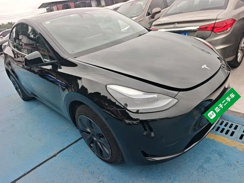 Tesla Model Y — фото 4