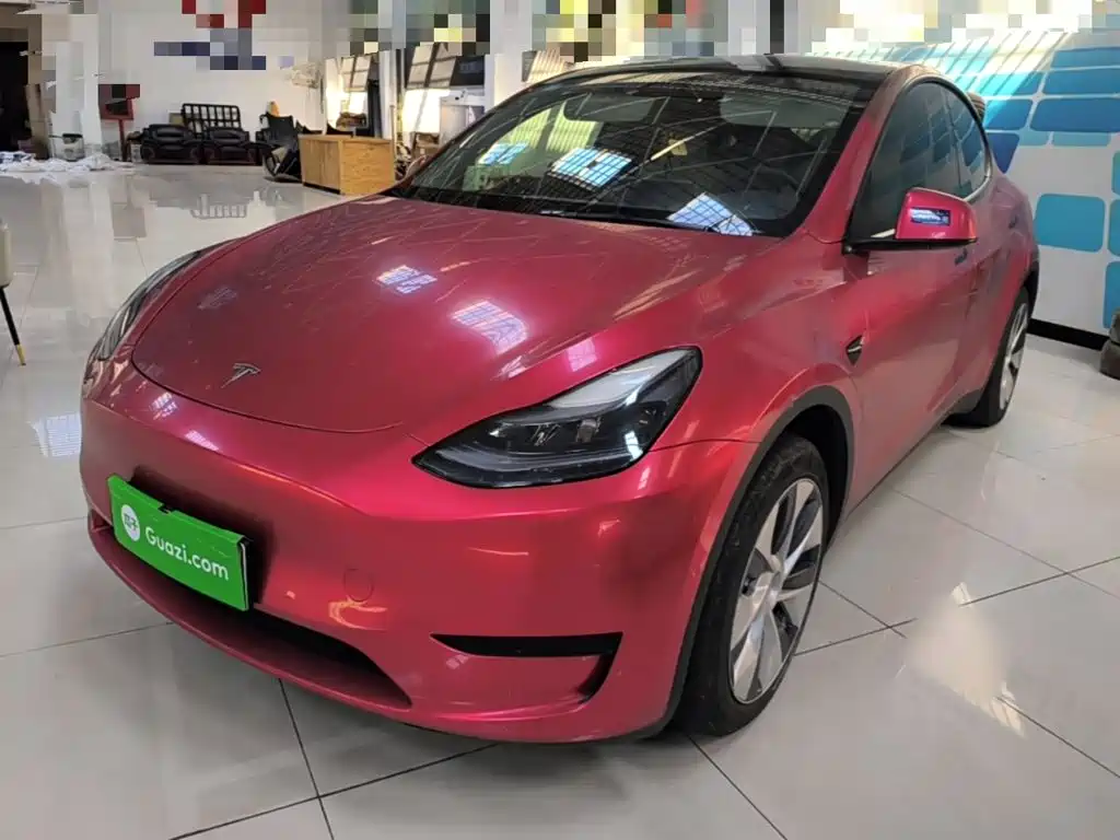 Tesla Model Y — фото 2