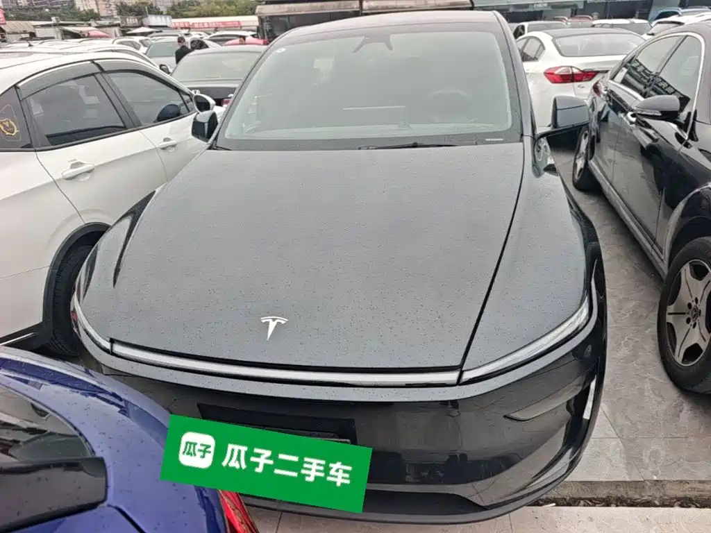 Tesla Model Y — фото 3