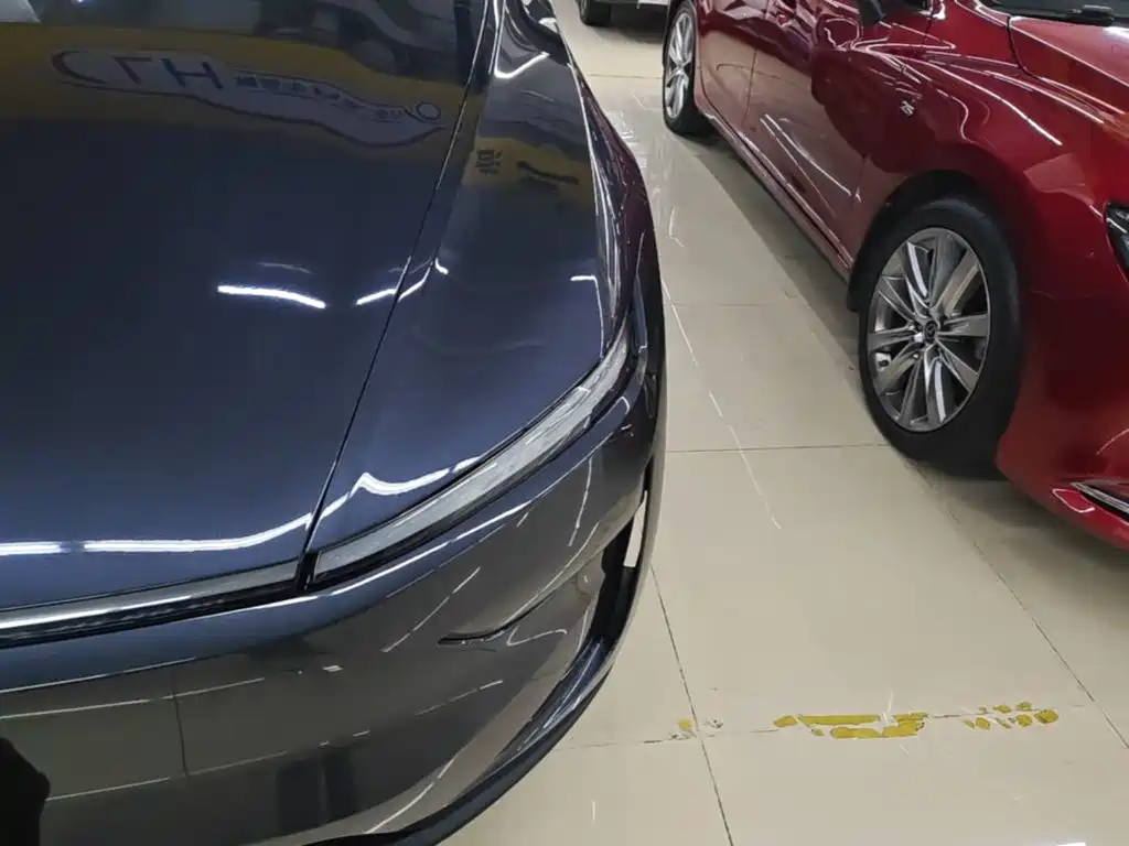 Tesla Model Y — фото 24