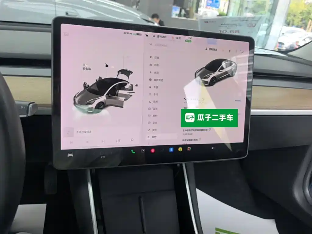 Tesla Model 3 — фото 13