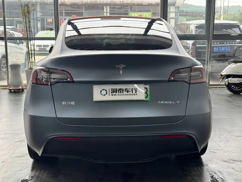 Tesla Model Y — фото 4