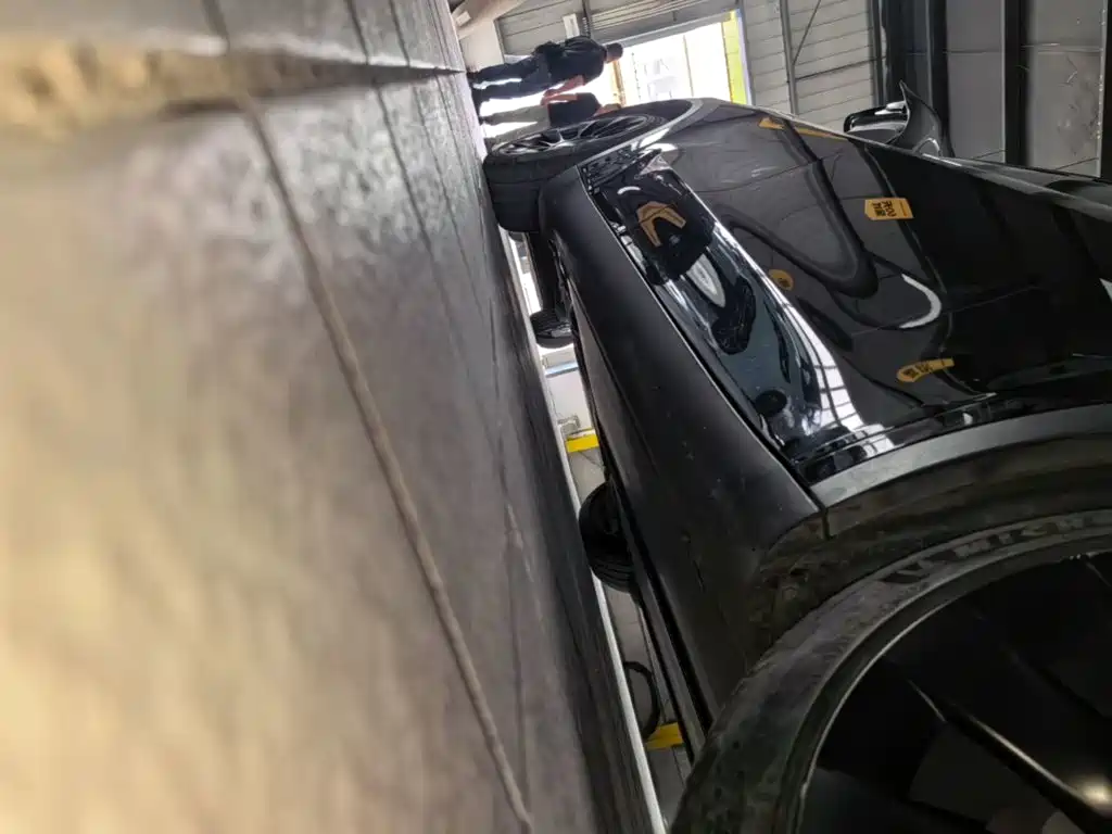 Tesla Model Y — фото 21