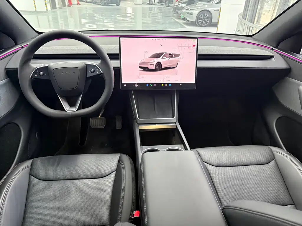 Tesla Model Y — фото 4