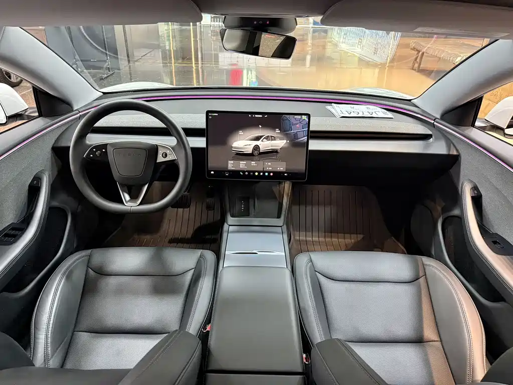 Tesla Model 3 — фото 6