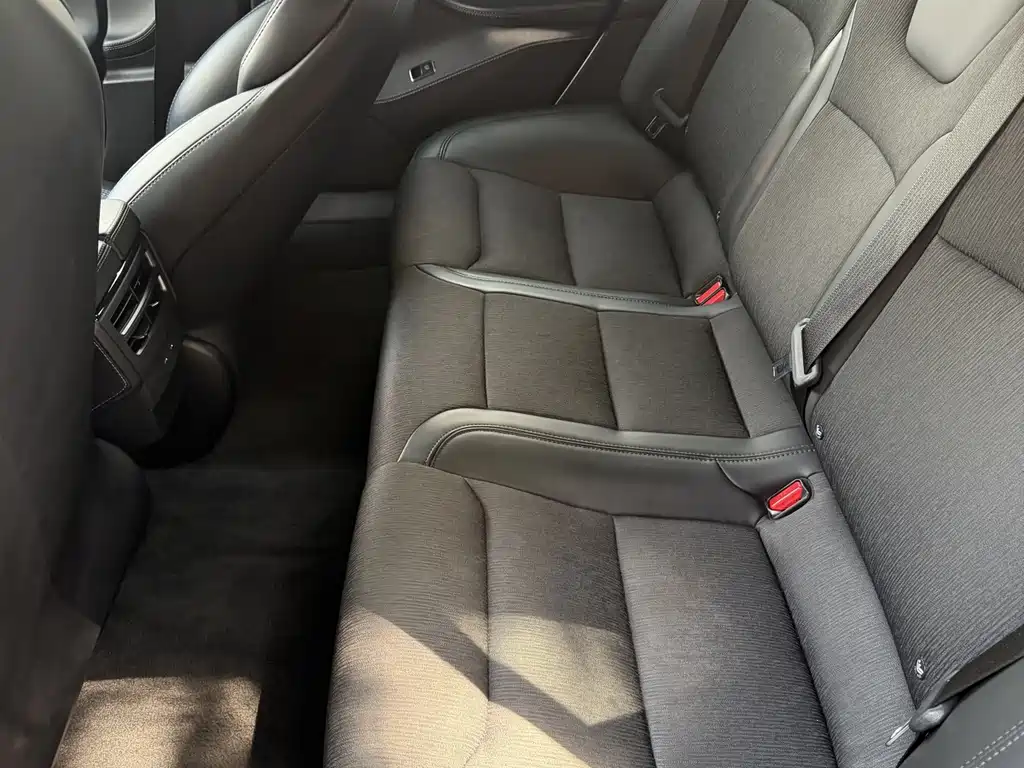 Tesla Model S — фото 14