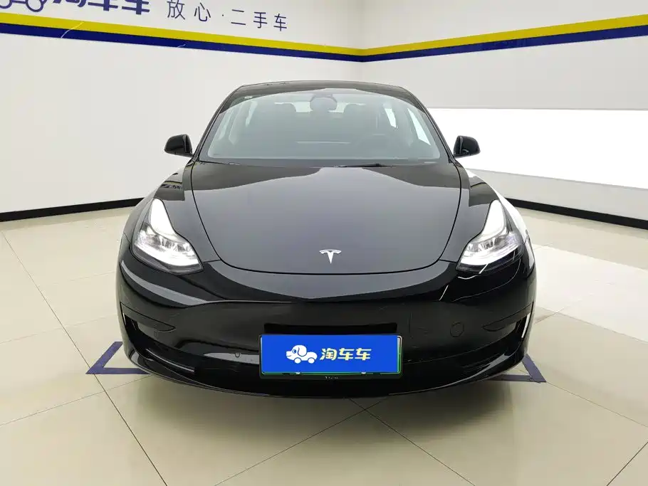 Tesla Model 3 — фото 2