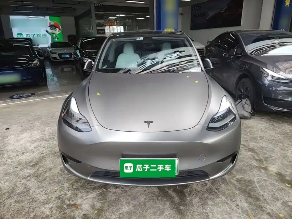 Tesla Model Y — фото 3
