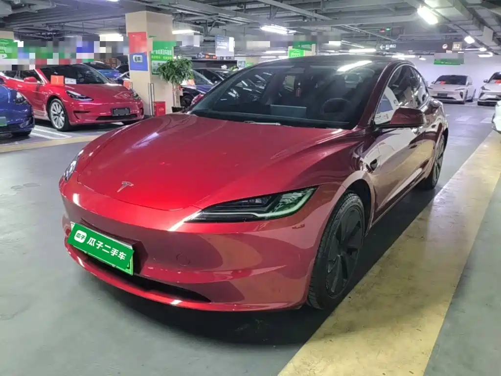 Tesla Model 3 — фото 2