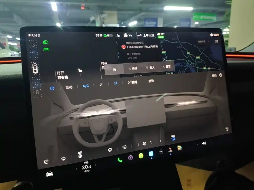 Tesla Model 3 — фото 13