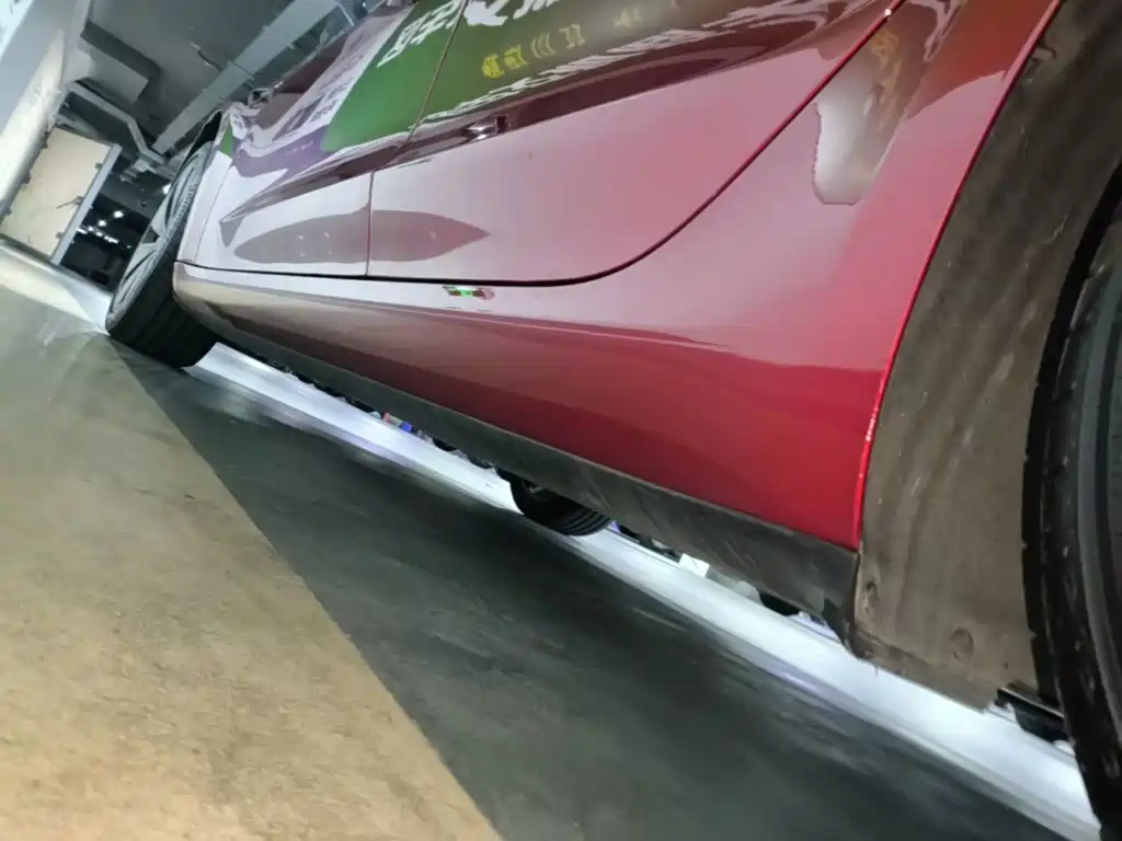 Tesla Model 3 — фото 22