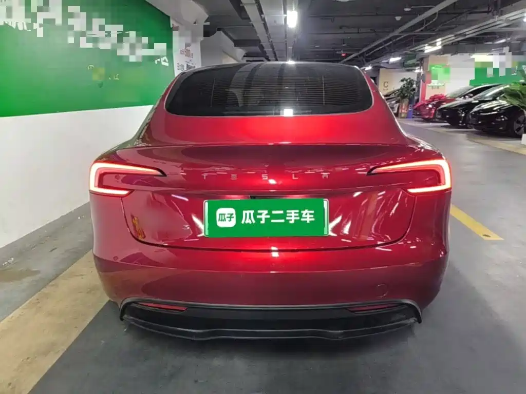Tesla Model 3 — фото 6