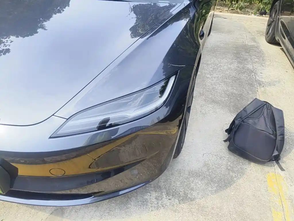 Tesla Model 3 — фото 24