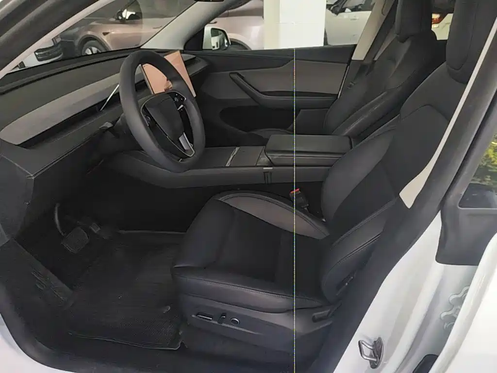 Tesla Model Y — фото 15
