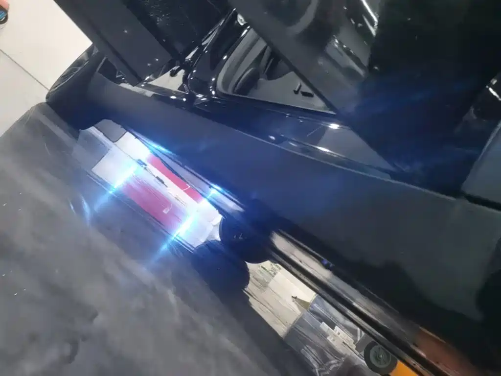 Tesla Model Y — фото 19